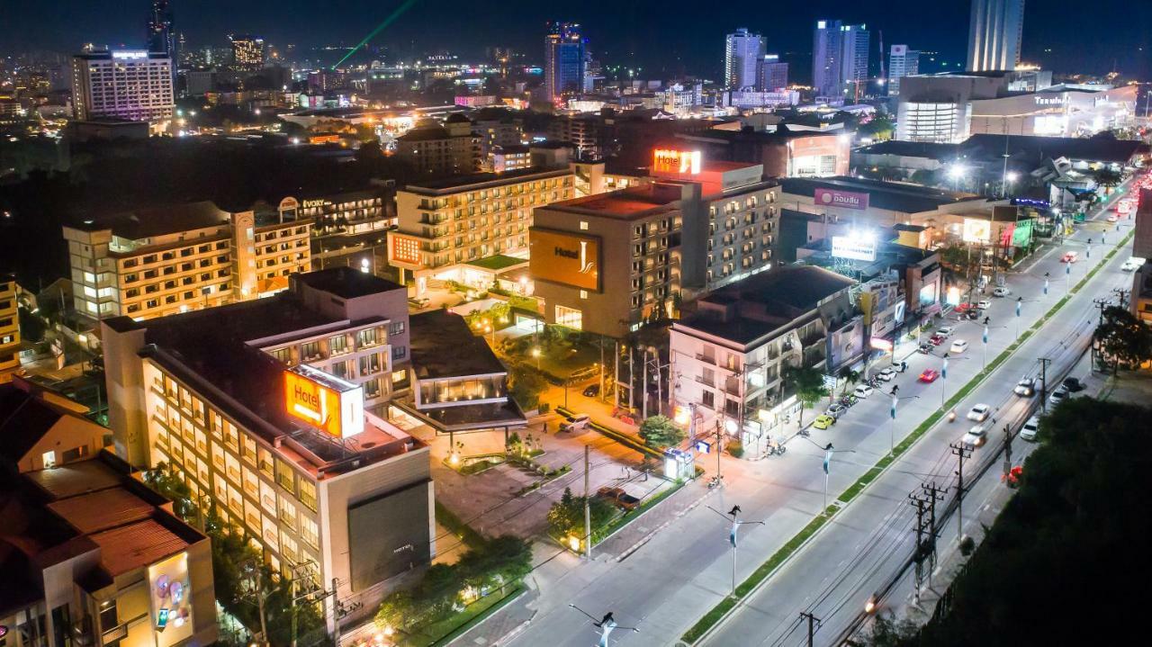 J Inspired Hotel Pattaya Εξωτερικό φωτογραφία