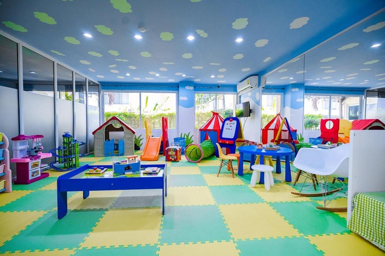 J Inspired Hotel Pattaya Εξωτερικό φωτογραφία